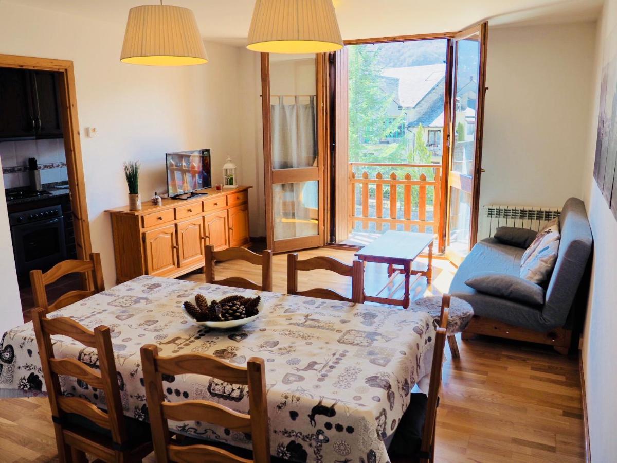 Ferienwohnung Vora Riu Esterri d'Àneu Exterior foto
