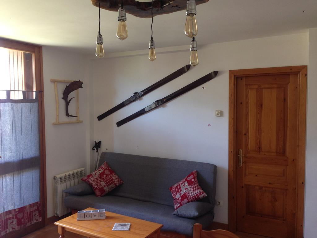 Ferienwohnung Vora Riu Esterri d'Àneu Exterior foto