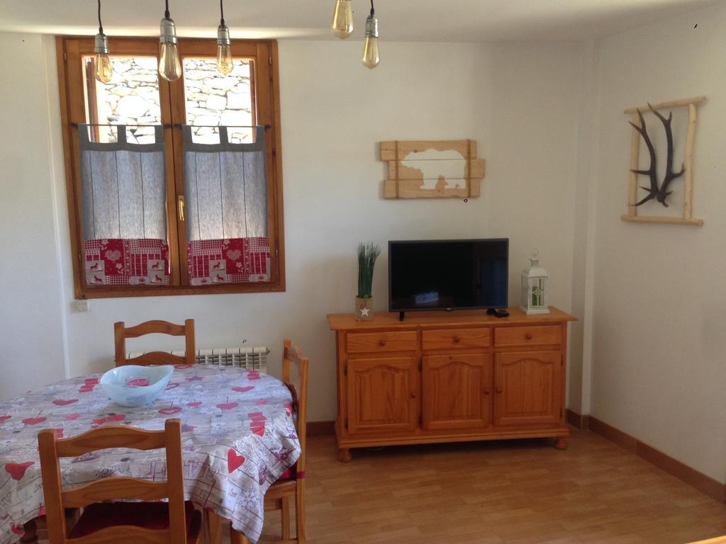 Ferienwohnung Vora Riu Esterri d'Àneu Exterior foto