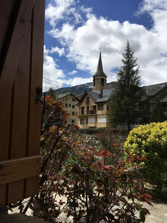 Ferienwohnung Vora Riu Esterri d'Àneu Exterior foto