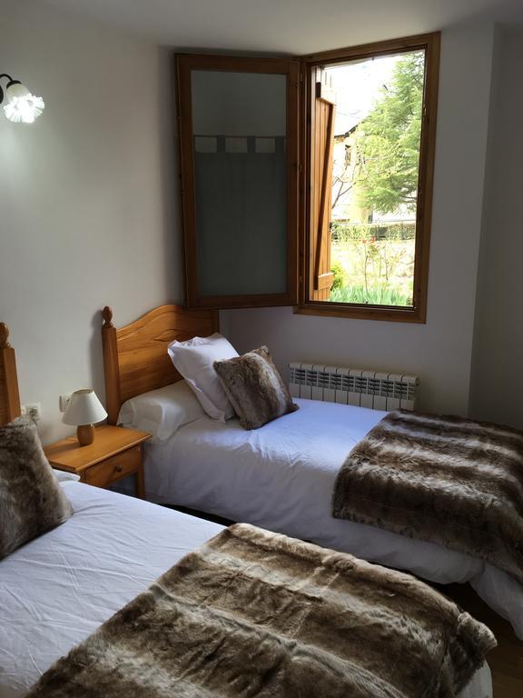 Ferienwohnung Vora Riu Esterri d'Àneu Exterior foto